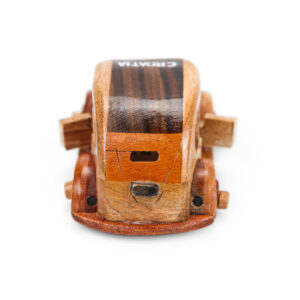 Ukrasna drvena buba, Croatia