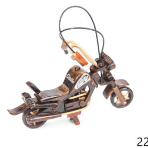 Ukrasni drveni crni Harley Davidson