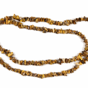 Manji žuto-smeđi kamenčići raznih oblika