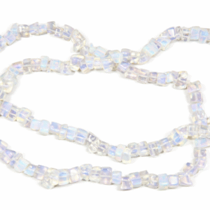 Veći prozirni plavi kamenčići raznih oblika