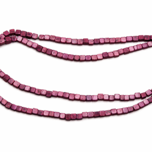 Kameni kockasti ljubičasti repromaterijal