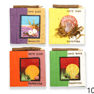 Notes s olovkom, ukrašen školjkama, Makarska