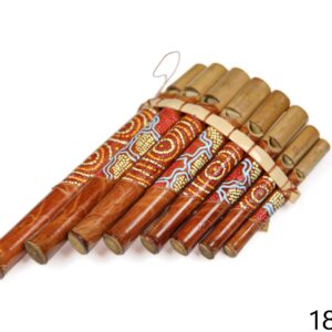 Drvena Panova frula s ukrasima