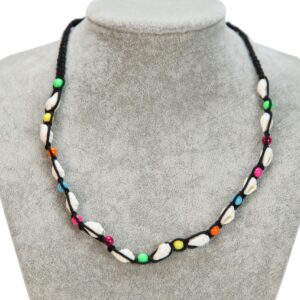 Ogrlice s bijelim Nassa školjkicama i kuglicama raznih boja (SET 20 kom.)