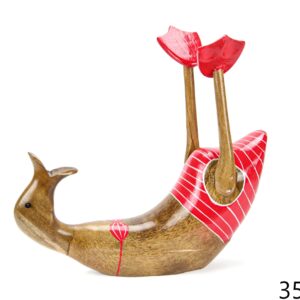 Drvena ležeća patka sa crvenim kupaćim, držač za bocu, veća