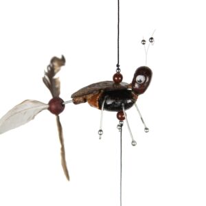 Trostruka drvena visilica vrtirepka, muha