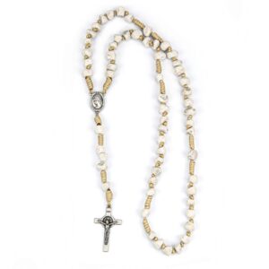 Krunica konop, bijeli nepravilni kamen