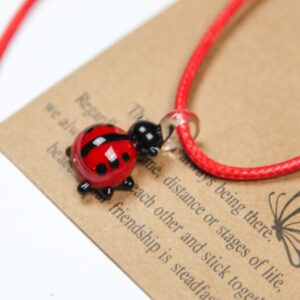 Ogrlice bubamara na crvenom konopu (SET 12 kom.)