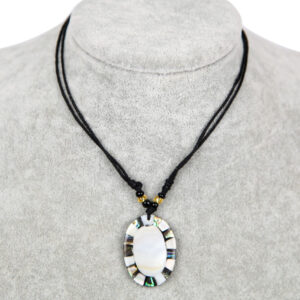 Ogrlice na konopu s ovalnom sedefnom školjkom (SET 4 kom.)